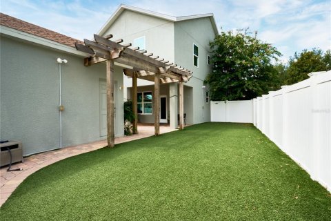 House in Windermere, Florida 3 bedrooms, 184.32 sq.m. № 1845201 - photo 12