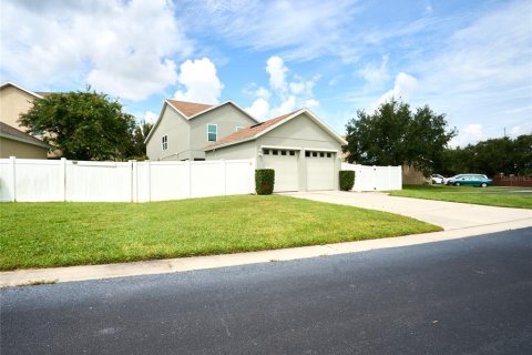 House in Windermere, Florida 3 bedrooms, 184.32 sq.m. № 1845201 - photo 8