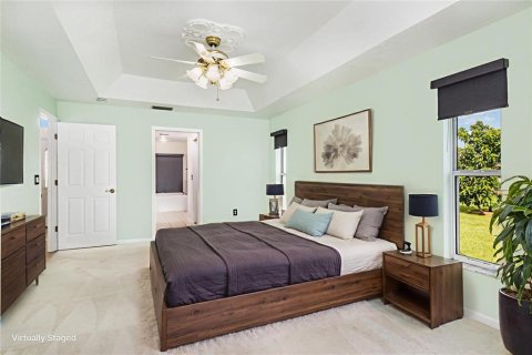 House in Haines City, Florida 3 bedrooms, 190.82 sq.m. № 1908606 - photo 20