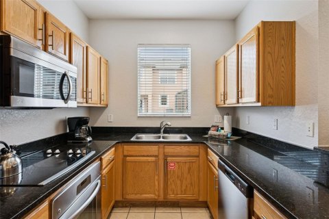 Townhouse in Kissimmee, Florida 4 bedrooms, 133.78 sq.m. № 2396270 - photo 8