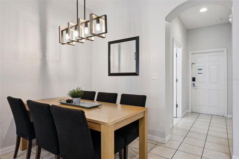 Townhouse in Kissimmee, Florida 4 bedrooms, 133.78 sq.m. № 2396270 - photo 5