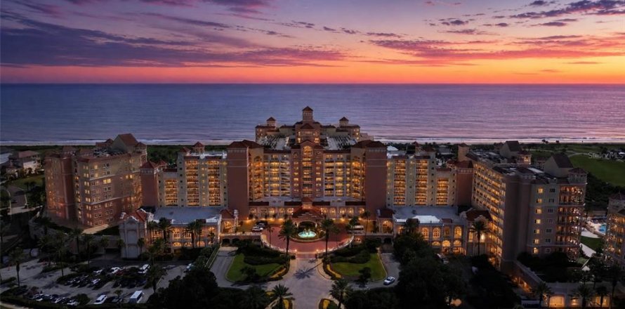 Condo à Palm Coast, Floride, 3 chambres  № 2349922