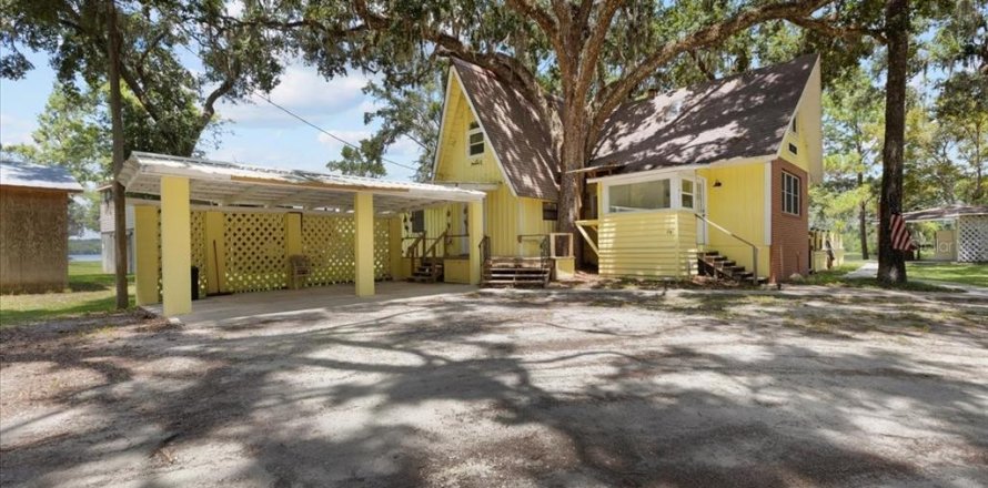 Villa ou maison à Old Town, Floride 3 chambres, 169.18 m2 № 1856682