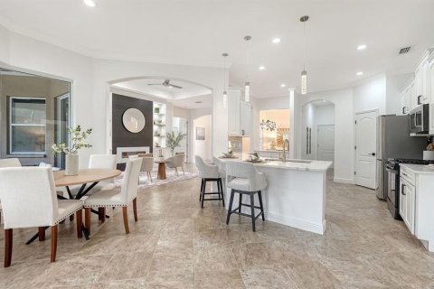 Casa en venta en Lakewood Ranch, Florida, 4 dormitorios, 289.02 m2 № 2383755 - foto 24