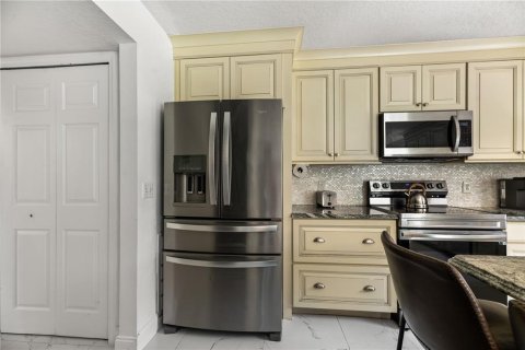 Casa en venta en Palm Coast, Florida, 6 dormitorios, 363.62 m2 № 1907742 - foto 16
