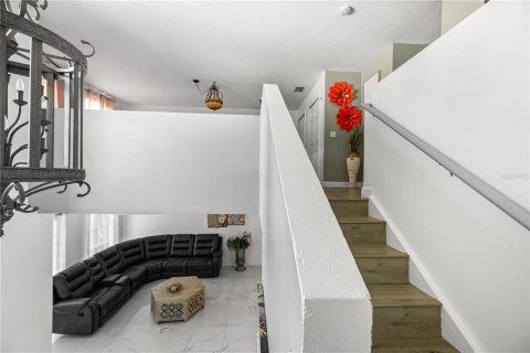 Casa en venta en Palm Coast, Florida, 6 dormitorios, 363.62 m2 № 1907742 - foto 29