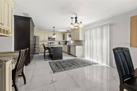 Casa en venta en Palm Coast, Florida, 6 dormitorios, 363.62 m2 № 1907742 - foto 26