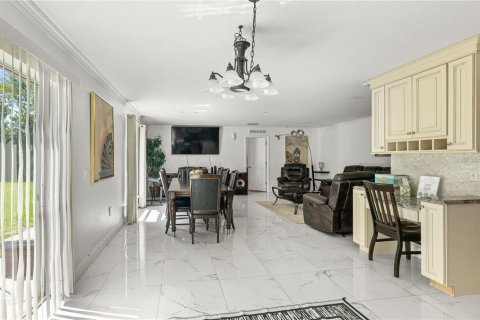 Casa en venta en Palm Coast, Florida, 6 dormitorios, 363.62 m2 № 1907742 - foto 17