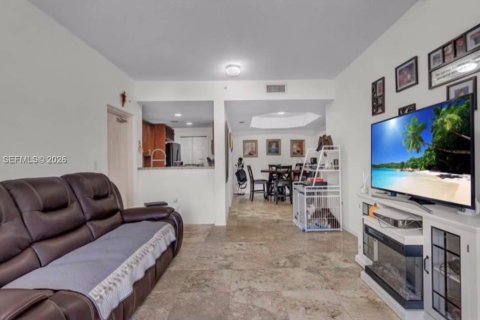 Купить кондоминиум в Дорал, Флорида 3 спальни, 118.08м2, № 2026300 - фото 8