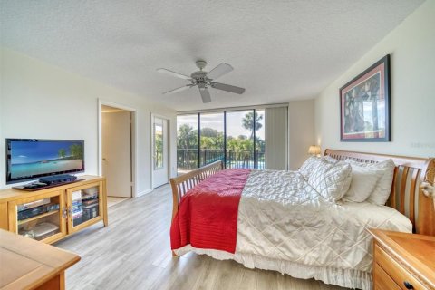 Copropriété à vendre à Treasure Island, Floride: 1 chambre, 94.3 m2 № 2380336 - photo 17