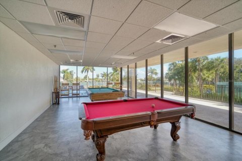Copropriété à vendre à Treasure Island, Floride: 1 chambre, 94.3 m2 № 2380336 - photo 29