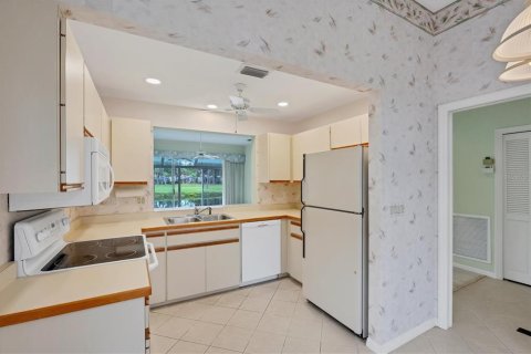 House in Sarasota, Florida 2 bedrooms, 117.43 sq.m. № 1833665 - photo 19