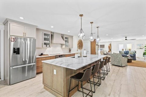 Villa ou maison à vendre à Holmes Beach, Floride: 4 chambres, 308.34 m2 № 2224319 - photo 25