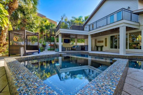 Villa ou maison à vendre à Holmes Beach, Floride: 4 chambres, 308.34 m2 № 2224319 - photo 6