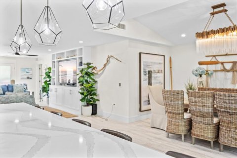 Villa ou maison à vendre à Holmes Beach, Floride: 4 chambres, 308.34 m2 № 2224319 - photo 30