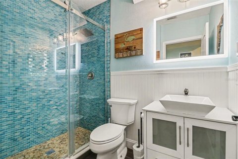 House in Orlando, Florida 4 bedrooms, 261.71 sq.m. № 2238642 - photo 9