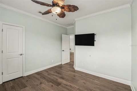 House in Orlando, Florida 4 bedrooms, 261.71 sq.m. № 2238642 - photo 25