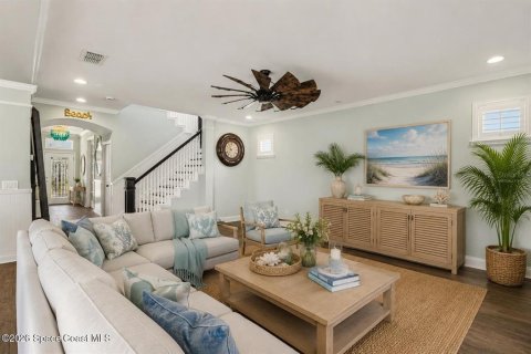 House in Orlando, Florida 4 bedrooms, 261.71 sq.m. № 2238642 - photo 3