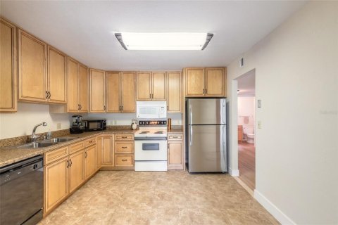 Casa en venta en New Smyrna Beach, Florida, 3 dormitorios, 183.95 m2 № 2158010 - foto 24