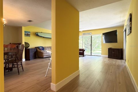 Casa en venta en New Smyrna Beach, Florida, 3 dormitorios, 183.95 m2 № 2158010 - foto 15