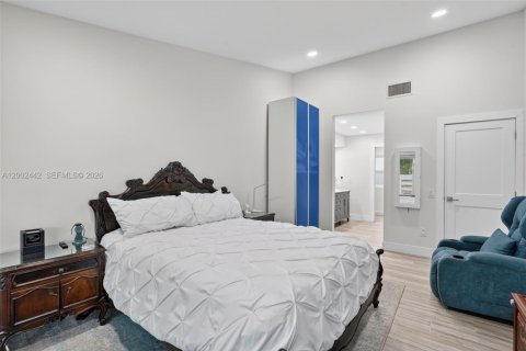 Villa ou maison à vendre à Miami, Floride: 3 chambres, 167.13 m2 № 2068215 - photo 29