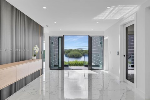 Villa ou maison à vendre à Key Largo, Floride: 5 chambres, 334.45 m2 № 2152769 - photo 8