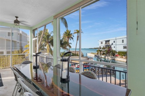 House in Tavernier, Florida 4 bedrooms, 233 sq.m. № 1863513 - photo 23