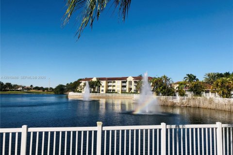 Condominio en venta en Cutler Bay, Florida, 2 dormitorios, 103.4 m2 № 2075239 - foto 19