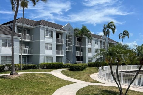 Condominio en venta en Cutler Bay, Florida, 2 dormitorios, 103.4 m2 № 2075239 - foto 22