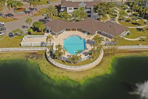 Condominio en venta en Cutler Bay, Florida, 2 dormitorios, 103.4 m2 № 2075239 - foto 2