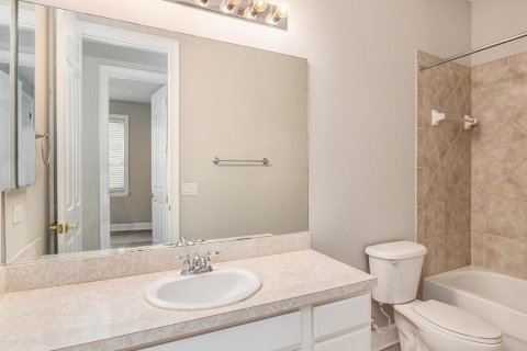 Touwnhouse à louer à Tampa, Floride: 3 chambres, 179.86 m2 № 2156558 - photo 8