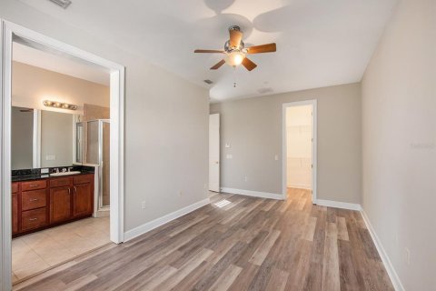 Touwnhouse à louer à Tampa, Floride: 3 chambres, 179.86 m2 № 2156558 - photo 24