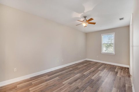 Touwnhouse à louer à Tampa, Floride: 3 chambres, 179.86 m2 № 2156558 - photo 22