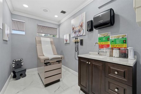 Commercial property in Sanford, Florida 144 sq.m. № 2348037 - photo 11