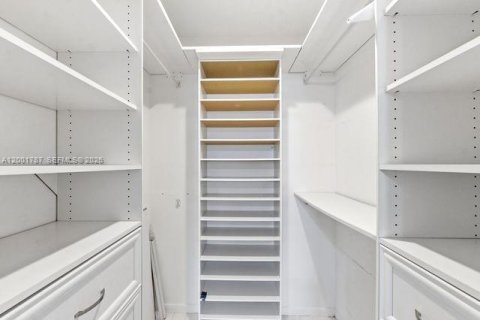 House in Plantation, Florida 3 bedrooms, 147.53 sq.m. № 2069375 - photo 16