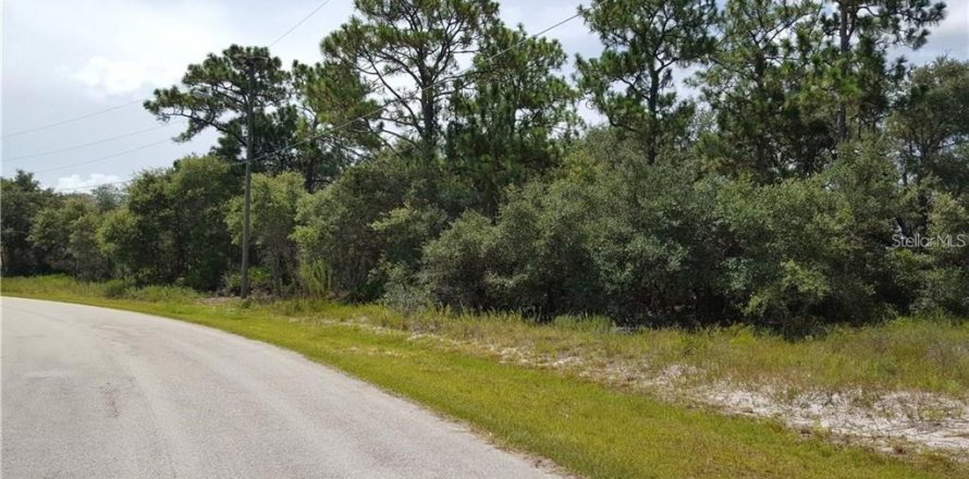 Land in Poinciana, Florida № 2101950