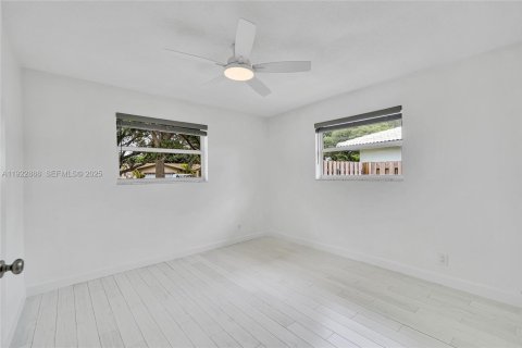 Купить виллу или дом в Плантация, Флорида 4 спальни, 203.64м2, № 1976728 - фото 15