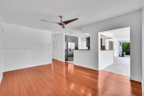 Купить виллу или дом в Плантация, Флорида 4 спальни, 203.64м2, № 1976728 - фото 28