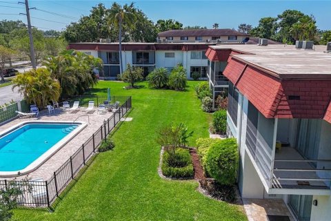 Condo in Sarasota, Florida, 2 bedrooms № 2402748 - photo 18