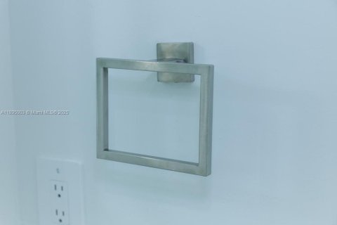 Villa ou maison à vendre à Lehigh Acres, Floride: 3 chambres № 1947485 - photo 23