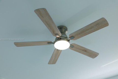 Villa ou maison à vendre à Lehigh Acres, Floride: 3 chambres № 1947485 - photo 27