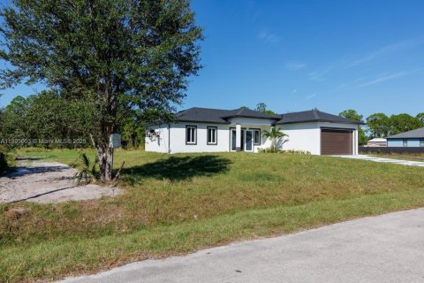 Villa ou maison à vendre à Lehigh Acres, Floride: 3 chambres № 1947485 - photo 7