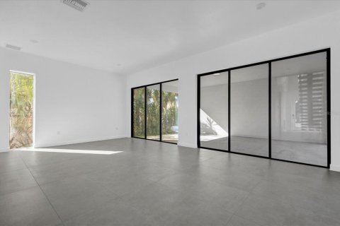Casa en venta en Seffner, Florida, 3 dormitorios, 205.5 m2 № 1858316 - foto 23