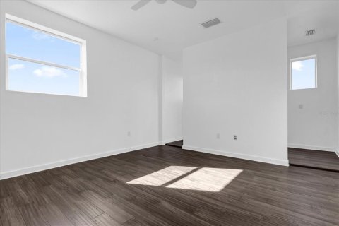 Casa en venta en Seffner, Florida, 3 dormitorios, 205.5 m2 № 1858316 - foto 18