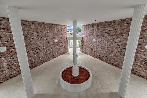 Condo in Margate, Florida, 2 bedrooms № 2247152 - photo 24
