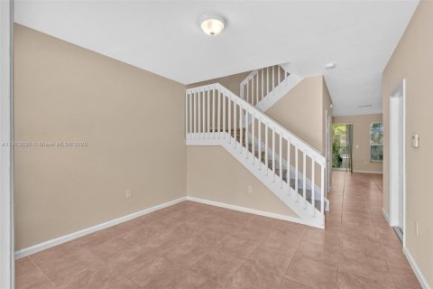 Adosado en venta en Oakland Park, Florida, 3 dormitorios, 140.65 m2 № 1968895 - foto 2