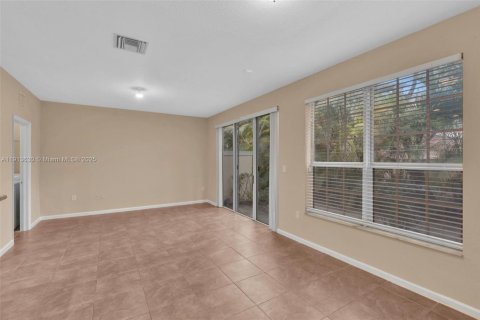 Adosado en venta en Oakland Park, Florida, 3 dormitorios, 140.65 m2 № 1968895 - foto 16