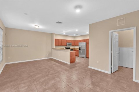 Adosado en venta en Oakland Park, Florida, 3 dormitorios, 140.65 m2 № 1968895 - foto 13
