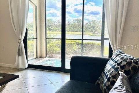 Condo in Bradenton, Florida, 2 bedrooms in LAKEWOOD NATIONAL № 2099247 - photo 10
