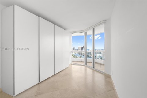 Condo in Aventura, Florida, 3 bedrooms  № 1996230 - photo 27
